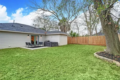 4009 Woodshire Street Houston TX 77025