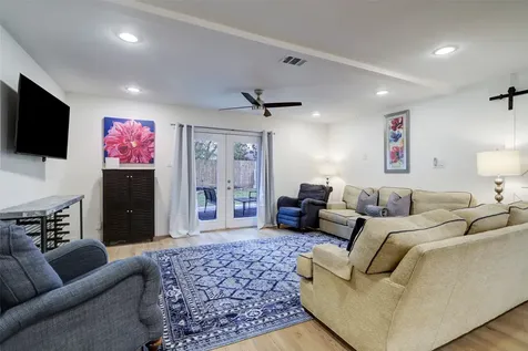 4009 Woodshire Street Houston TX 77025