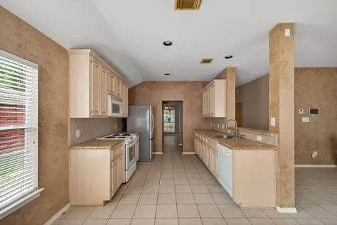 4922 Lawson Lake Lane Richmond TX 77407