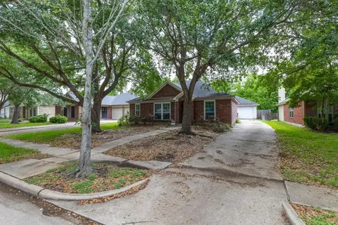 4922 Lawson Lake Lane Richmond TX 77407