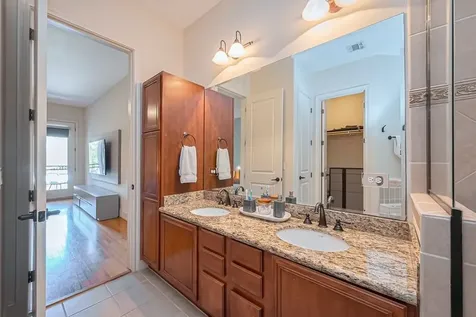 58 Briar Hollow Lane 303 Houston TX 77027