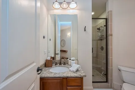 58 Briar Hollow Lane 303 Houston TX 77027