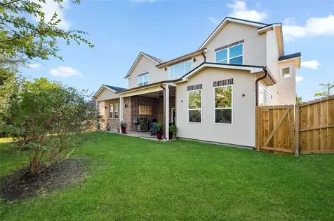 18 Amelia Court Montgomery TX 77356