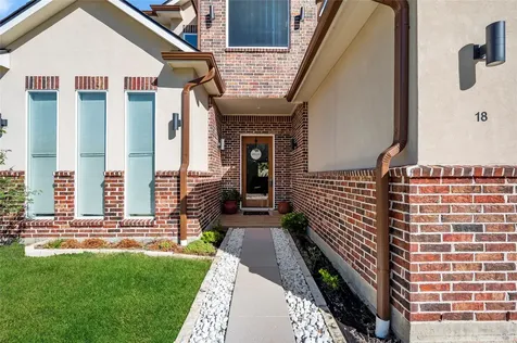 18 Amelia Court Montgomery TX 77356