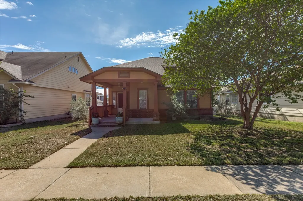 5043 Hartson Kyle TX 78640