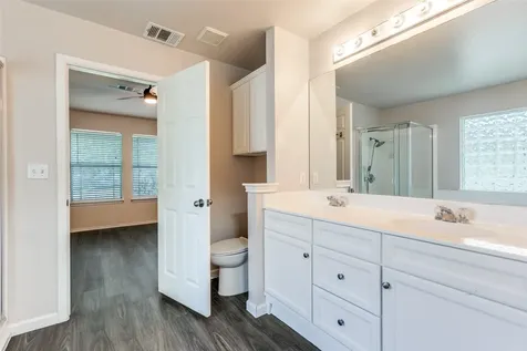 5043 Hartson Kyle TX 78640