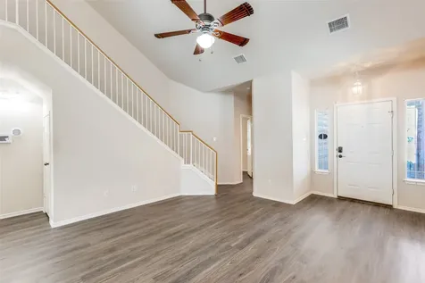 5043 Hartson Kyle TX 78640