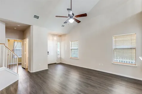 5043 Hartson Kyle TX 78640