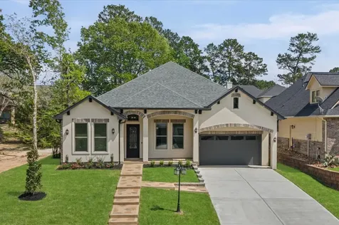 205 Blue Hill Drive Montgomery TX 77356