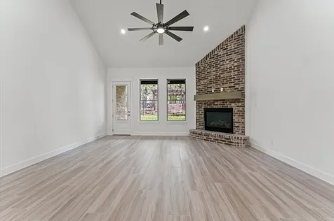 205 Blue Hill Drive Montgomery TX 77356