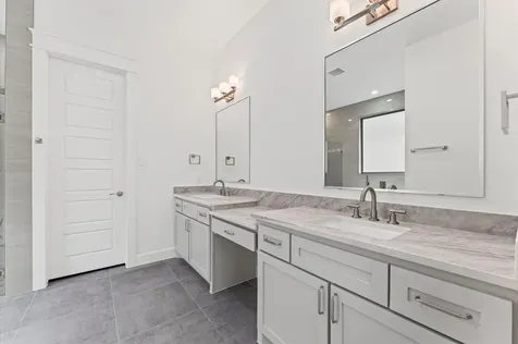 205 Blue Hill Drive Montgomery TX 77356