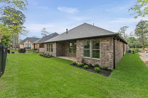 205 Blue Hill Drive Montgomery TX 77356