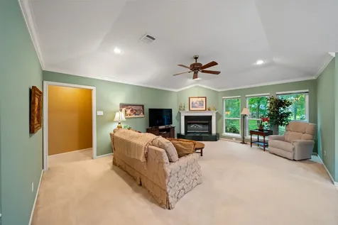 15204 Jamaica Drive Willis TX 77318