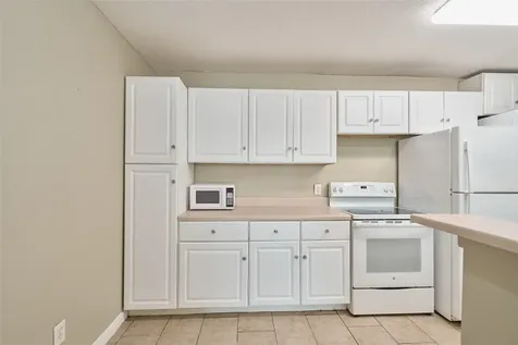 16120 Stuebner Airline Road 212 Spring TX 77379