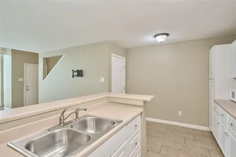 16120 Stuebner Airline Road 212 Spring TX 77379