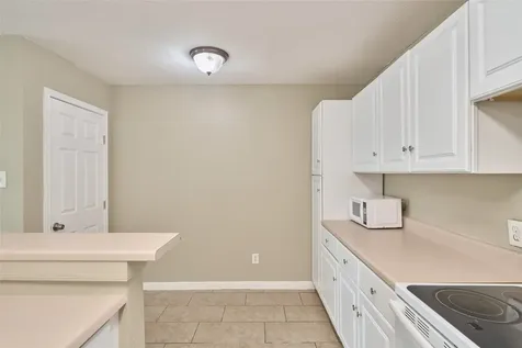 16120 Stuebner Airline Road 212 Spring TX 77379