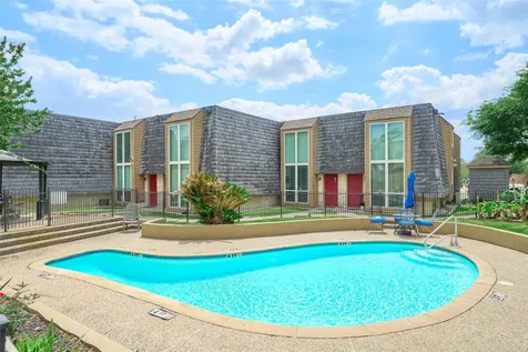 16120 Stuebner Airline Road 212 Spring TX 77379