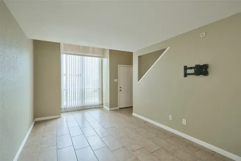 16120 Stuebner Airline Road 212 Spring TX 77379