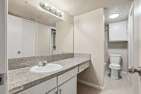 2750 Holly Hall Street 506 Houston TX 77054
