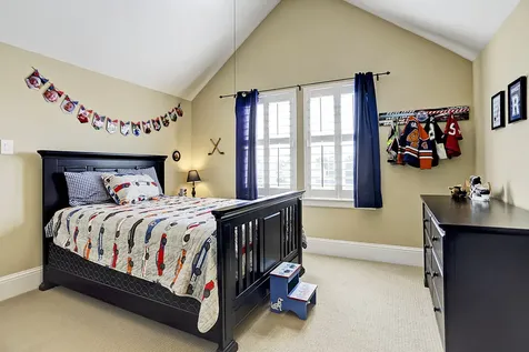 31 E Breezy Way The Woodlands TX 77380
