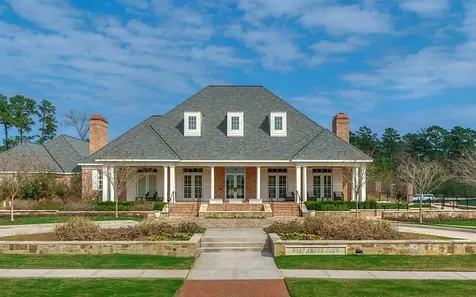 31 E Breezy Way The Woodlands TX 77380
