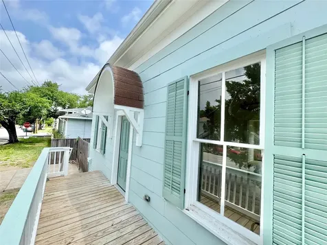 1312 35th Street Galveston TX 77550