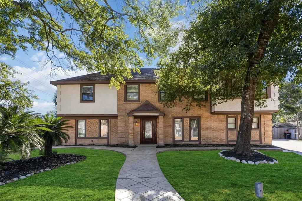 703 Romaine Lane Houston TX 77090
