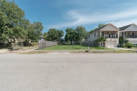 0 Mckee Street Houston TX 77026