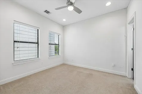 734 W 20th Street A Houston TX 77008