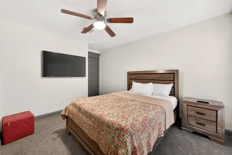 3684 Ocee Street Houston TX 77063