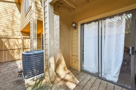 3684 Ocee Street Houston TX 77063