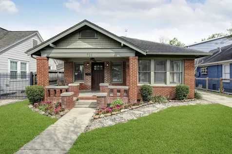721 E 16th Street Houston TX 77008