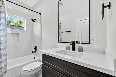 3315 Daphne Street Houston TX 77021