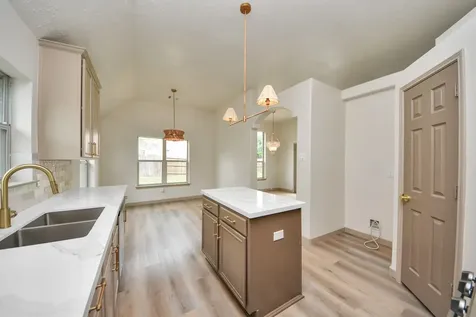 14423 Gadwall Court Houston TX 77044