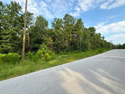 10-27-29 Azurite Road Huntsville TX 77340