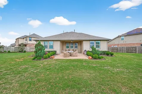 26102 Lazywaters Drive Richmond TX 77406