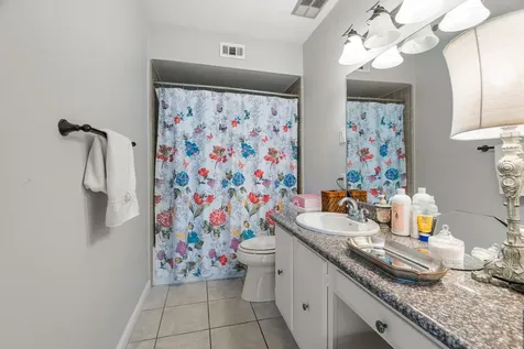 355 N Post Oak Lane 742 Houston TX 77024