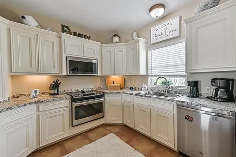 16611 Pompano Way Galveston TX 77554