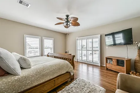 16611 Pompano Way Galveston TX 77554
