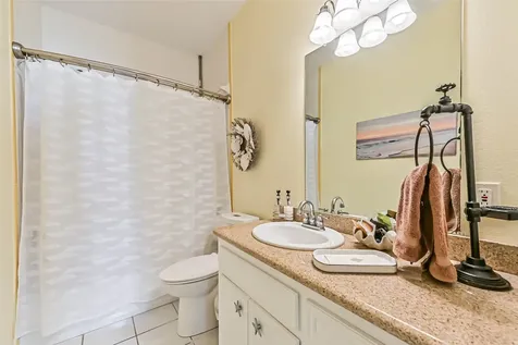 16611 Pompano Way Galveston TX 77554