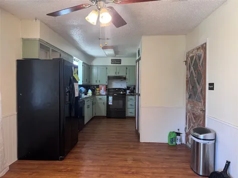 105 W Rutherford Street Mount Vernon TX 75457