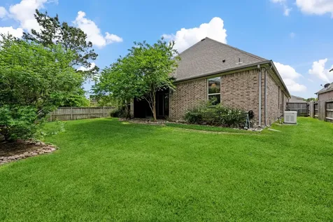 6018 Fairway Shores Lane Porter TX 77365