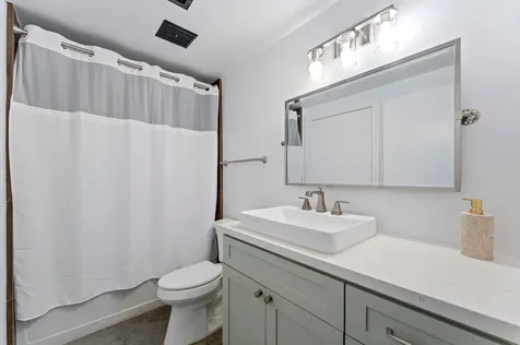 2000 Bagby Street 7416 Houston TX 77002