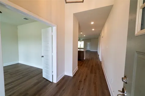 2067 Winepress Road Brenham TX 77833
