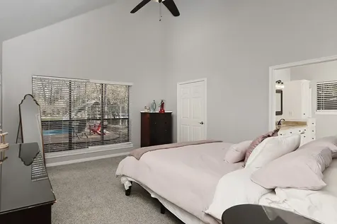 44 Lake Forest Circle Conroe TX 77384