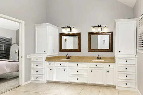 44 Lake Forest Circle Conroe TX 77384