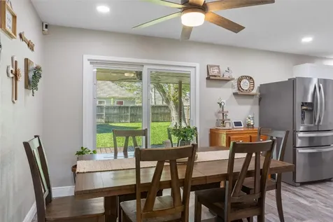 16806 David Glen Dr Drive Friendswood TX 77546