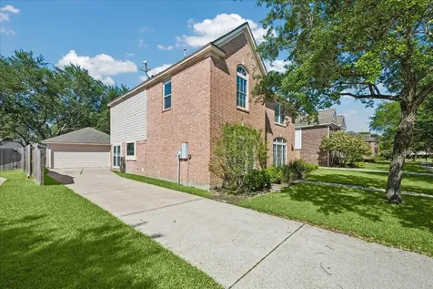 2209 Summer Reef Drive League City TX 77573