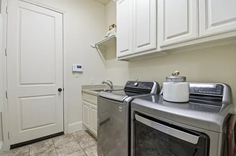 115 Sanibel Crest Place Montgomery TX 77316