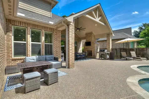 115 Sanibel Crest Place Montgomery TX 77316
